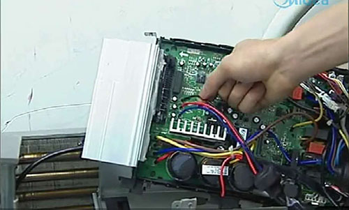 榆树美的空调电话是多少